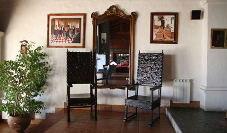 Detalles de la Hostería Lunahuana, Tucumán, Argentina