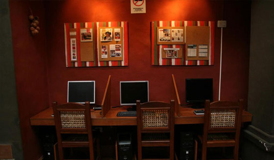 Lobby de la Hostería Lunahuana, Tucumán, Argentina