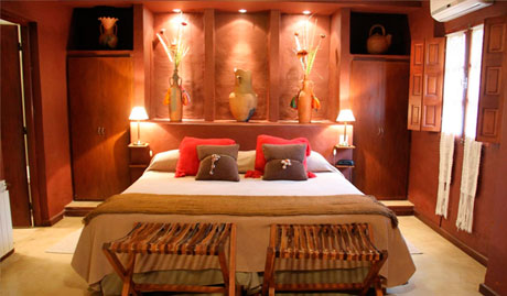 Habitación de la Hostería Lunahuana, Tucumán, Argentina