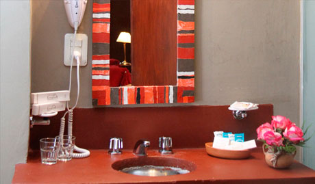 Habitación de la Hostería Lunahuana, Tucumán, Argentina