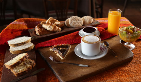 Restaurante de la Hostería Lunahuana, Tucumán, Argentina